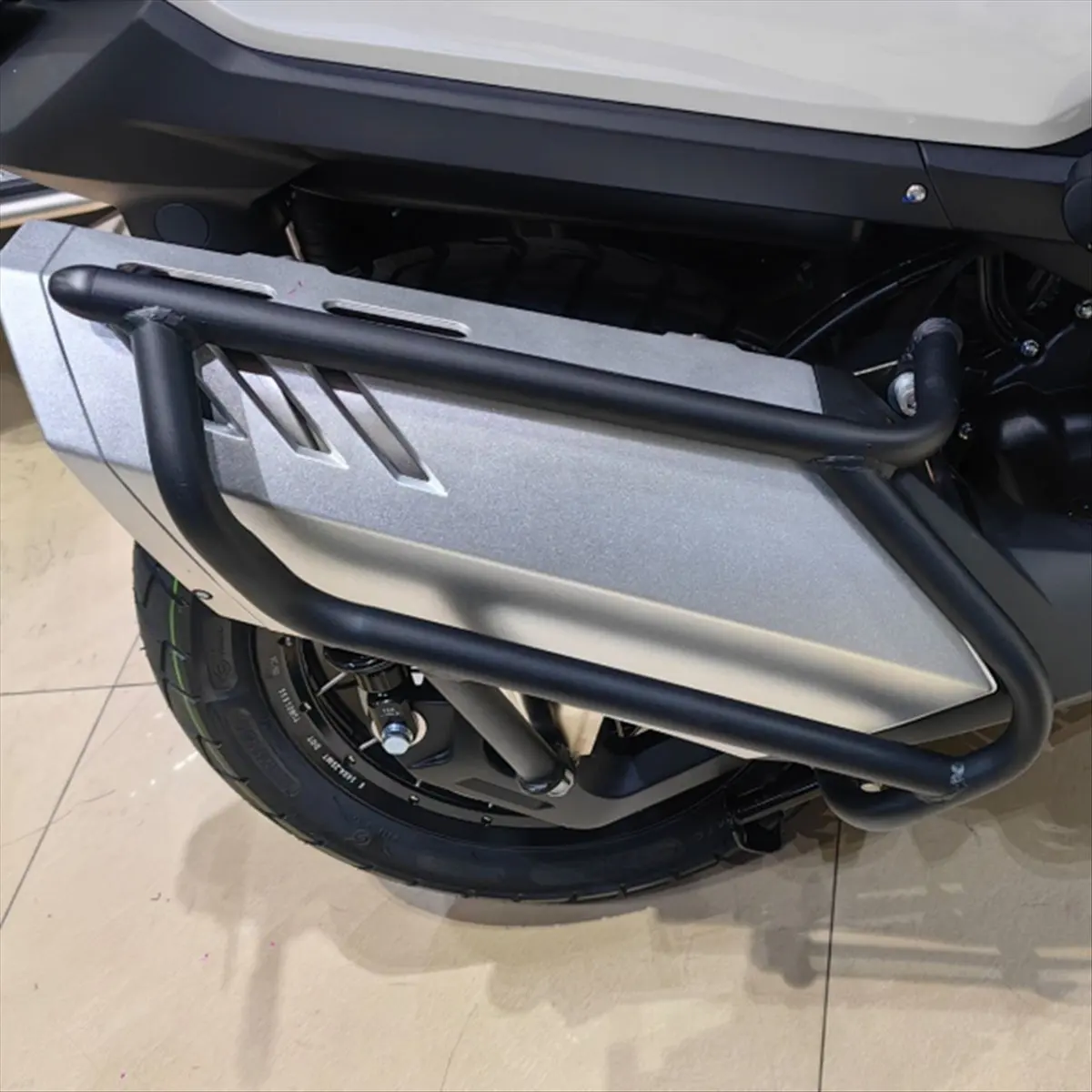 【~ NEW BABQ】Motorcycle Accessories Exhaust Guard Crash Bar Bumper Muffler Protector for 368G 368-G 368g Falling Protection