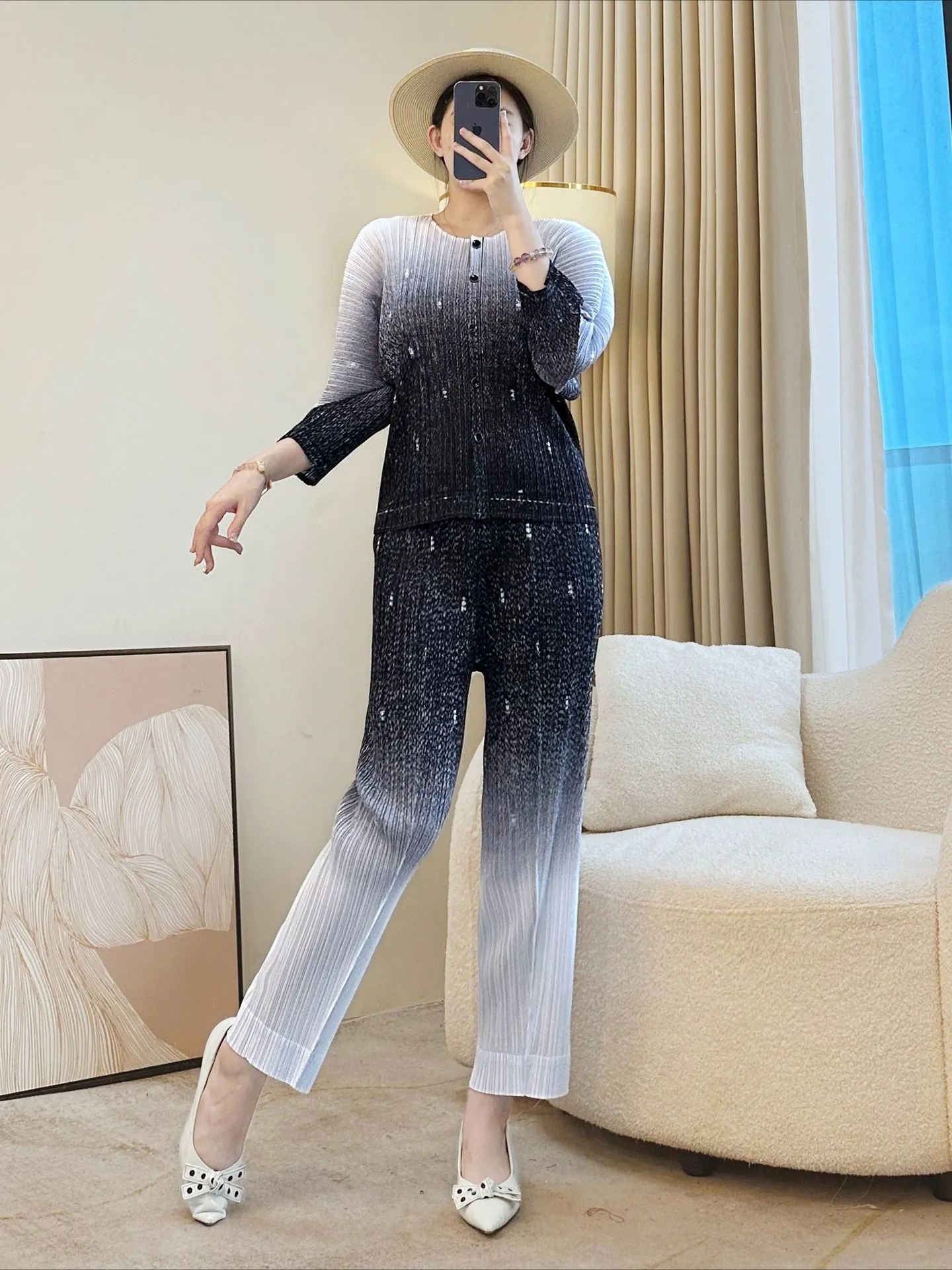 Conjunto de dos piezas plisado para mujer, ropa de descanso plisada con mangas 3/4, color azul a blanco, ombré, novedad de 2025, ropa informal de oficina