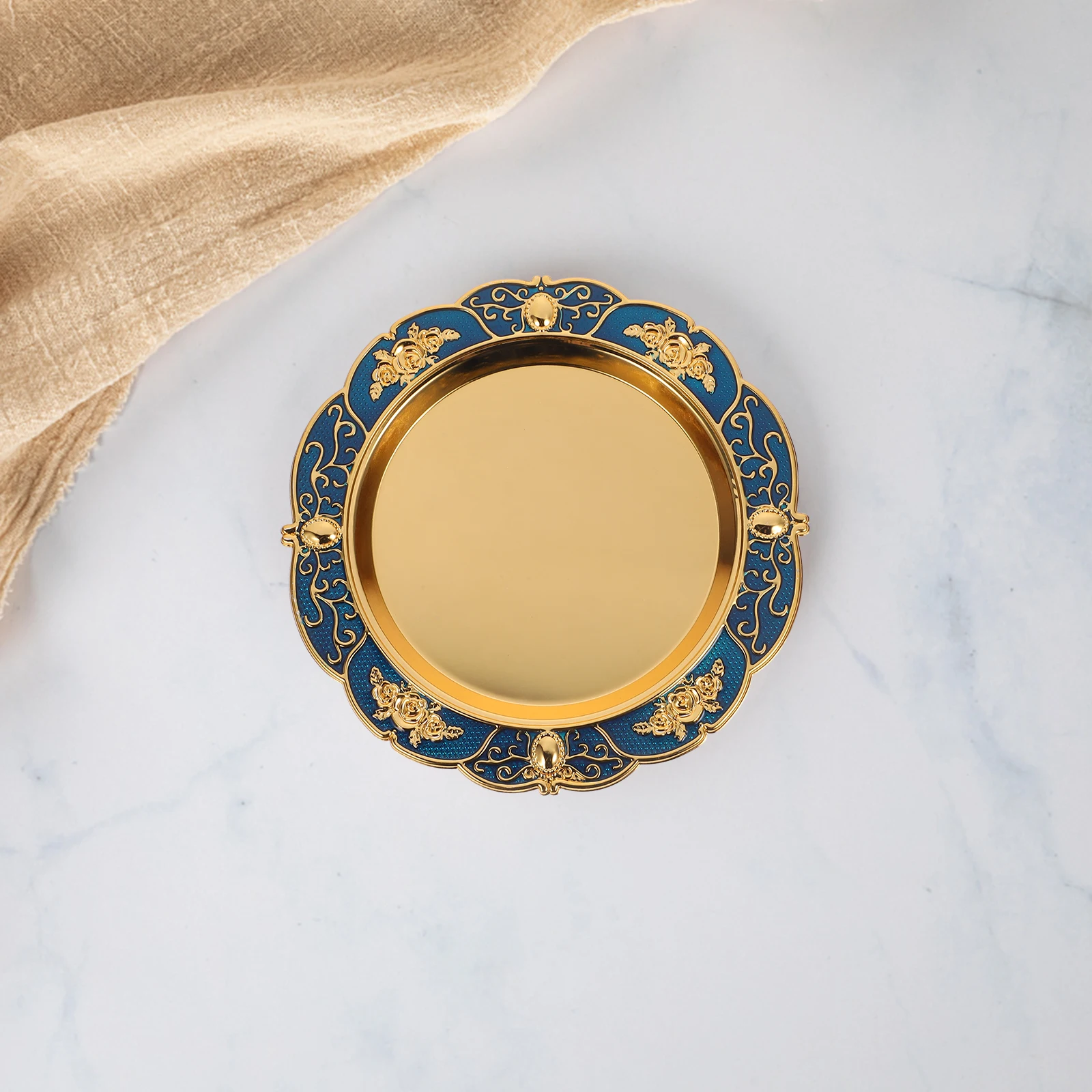 

European Style Large Round Metal Tray for Fruit Dessert Serving Elegant Home Decorative Plate Multipurpose Food Storage Platter