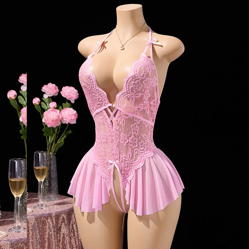 Pink Delicate Lingerie With Skirt Hem Front Buckle Bra And Panty Crotchless Set Women Drees Halter-neck Backless Sexy Underwear