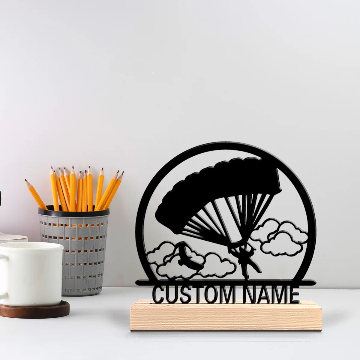 1pc New Design personalized custom paratrooper metal statue with wooden base desktop decoration, suitable as a personalized gift