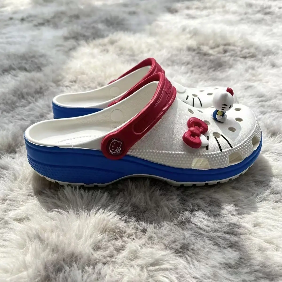 real photos 2026 summer Sanrio hello kitty caroon cute all size good quality plus children women girls white beach heel sandals
