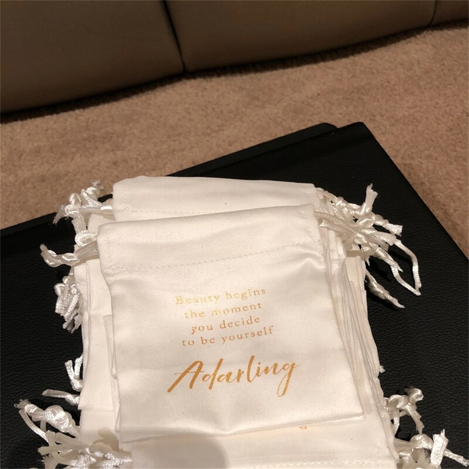 

50pcs custom jewelry packaging pouch Cotton canvas bags personalized logo with ribbon bag chic small pouch jewellery packaging