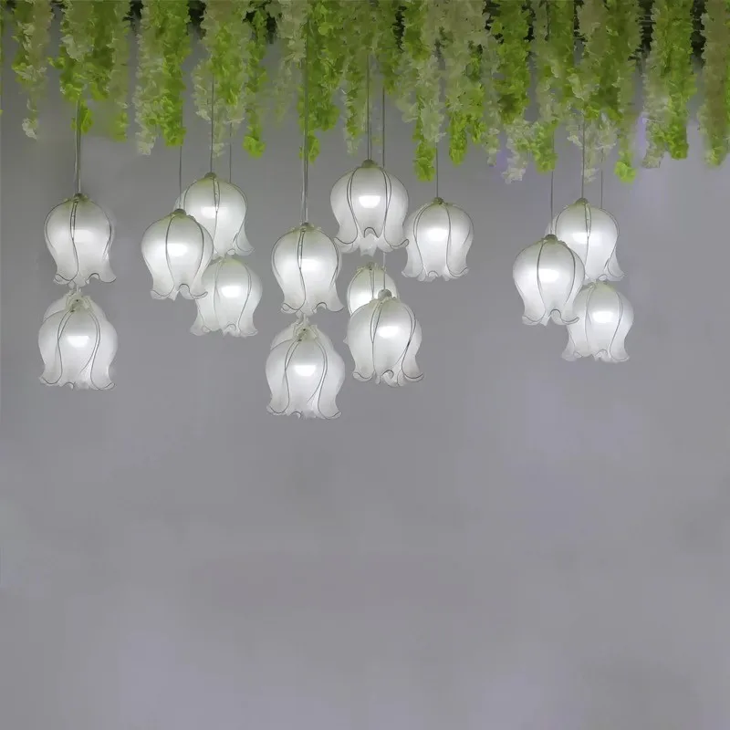 

Wedding LED Flower String Lights Modern Romantic White Fabric Flowers 10PCs for Wedding Hall New Year Party Stage Decorations.