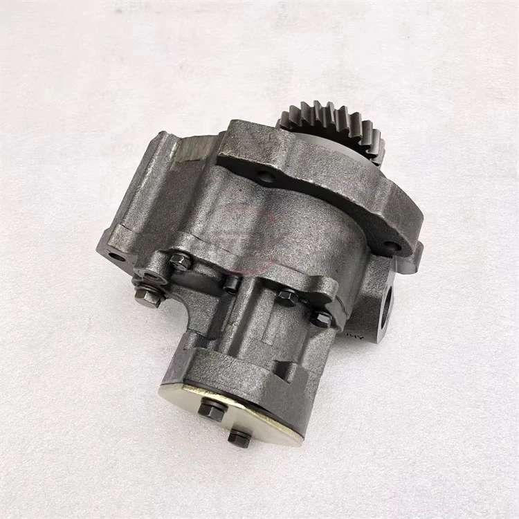 Excavator Engine Parts NT855 NTA855 Lubricating Oil Pump 3027421 3821579 3609833 3068460 3803369
