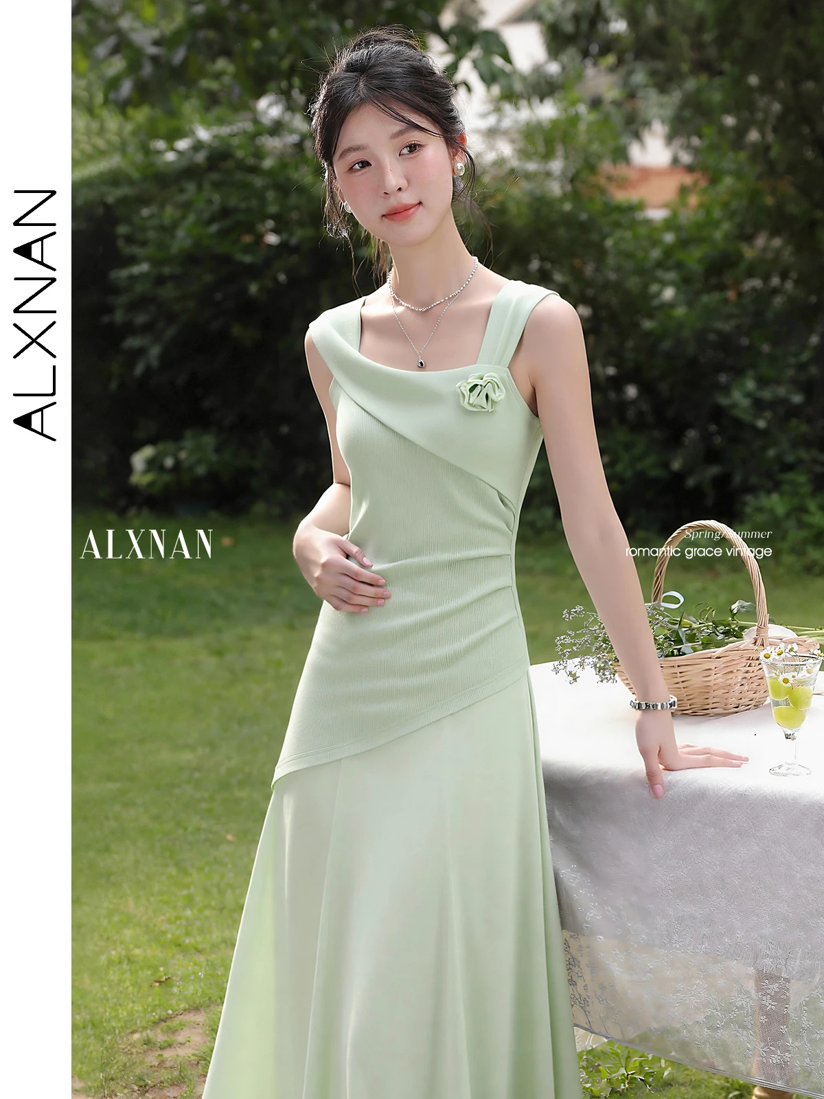 ALXNAN Damska Jasnozielona Sukienka Elegancka Kwadratowy Dekolt Wakacyjna Bez Rękawów Sukienka 2025 Lato Codzienna Impreza Odzież Damska DYL661765