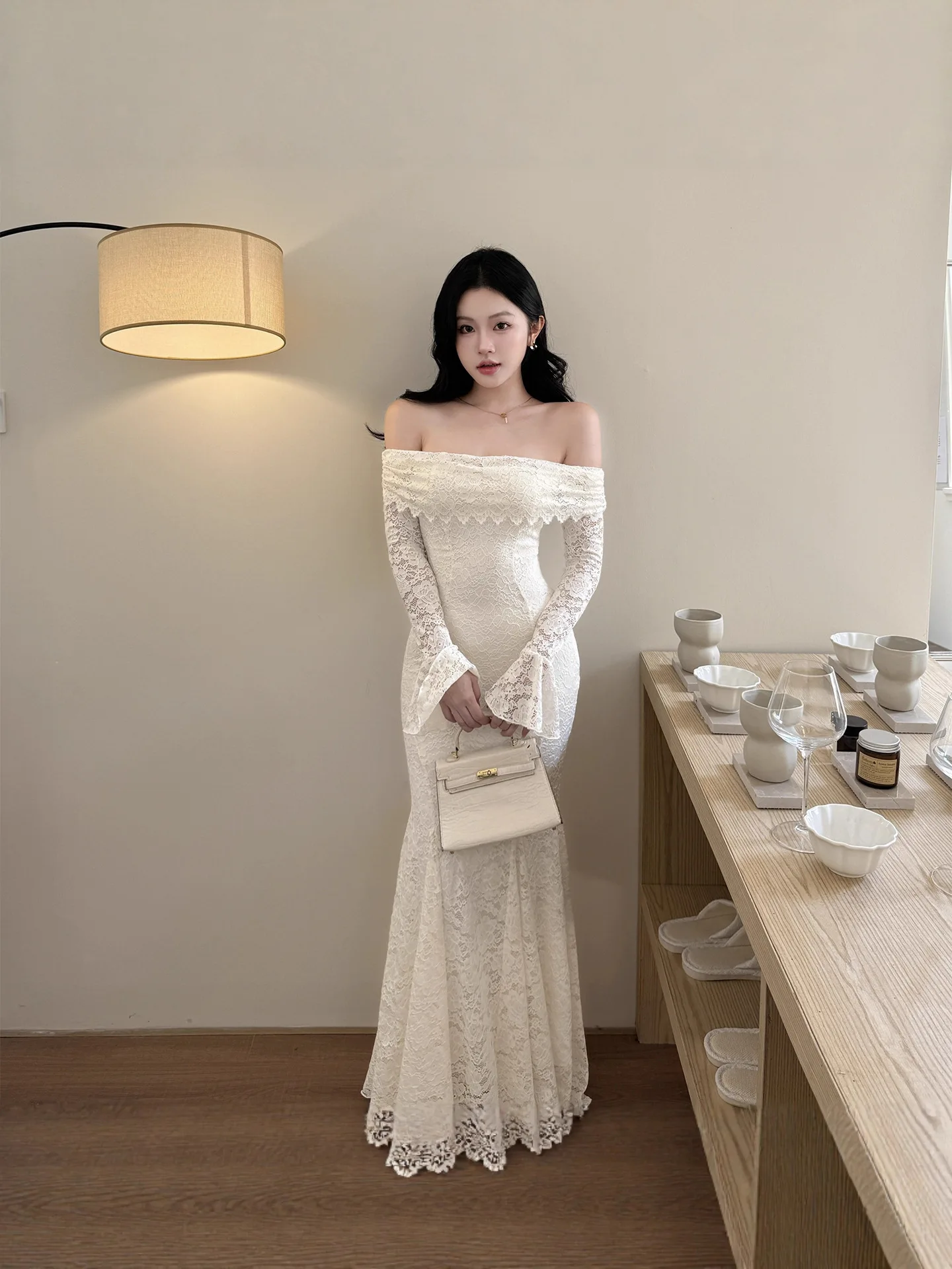 Retro Kant Off-the-shoulder Hollow-out Ontwerp Luxe Dame-achtige Dames Herfst Slanke Zeemeermin Jurk Uitlopende Party Prom vestidos Gewaad