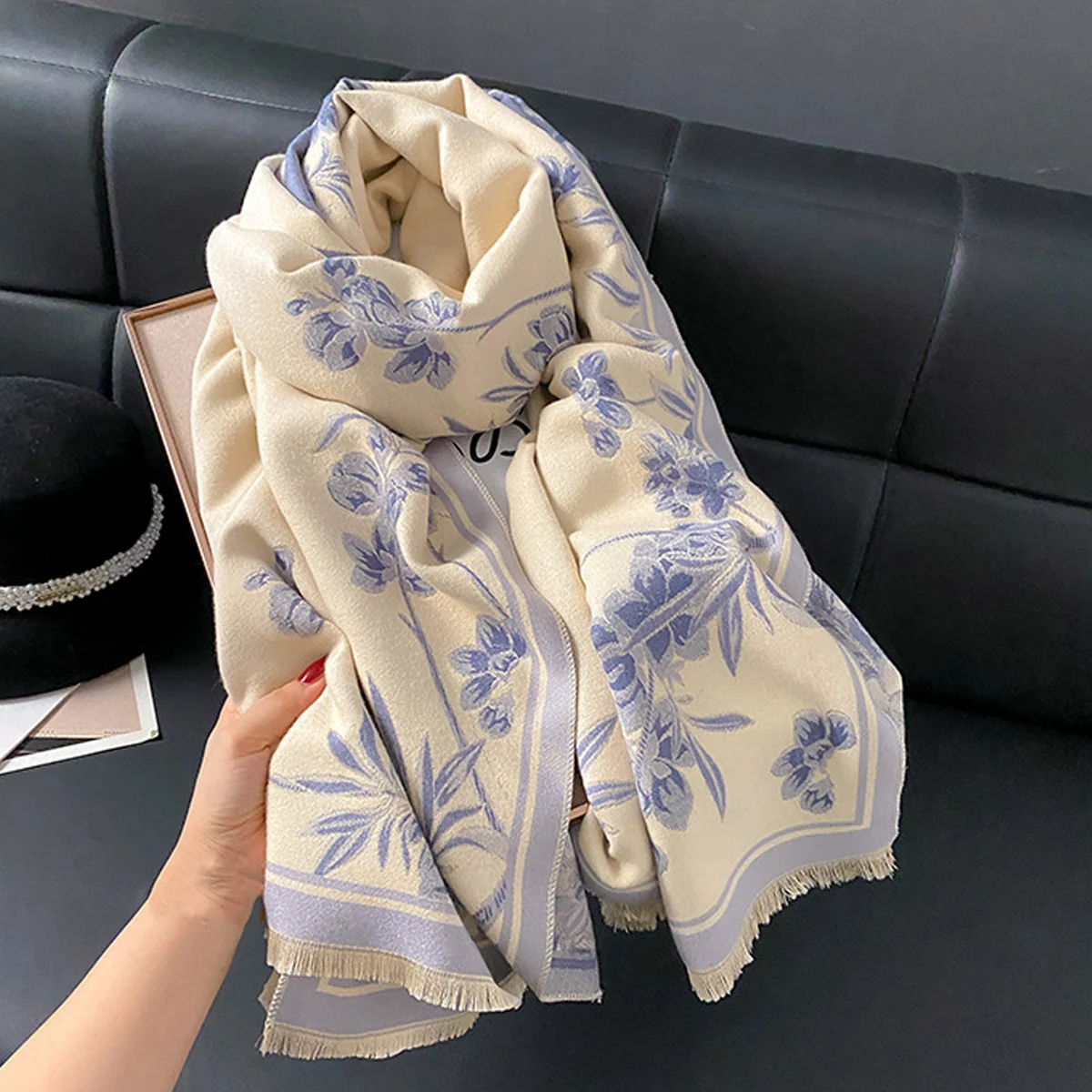 

Small Flower Pattern Winter Warm Wraps Fashion Large Shawls Plus Size Air-Conditioning Sofa Blanket Daily Life Evening Dresses