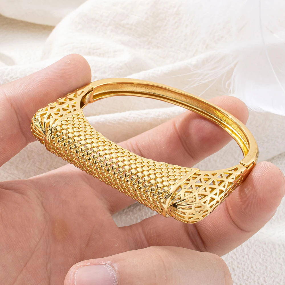 Women's Luxury Gold Plated Adjustable Ring & Bracelet Earrings Set