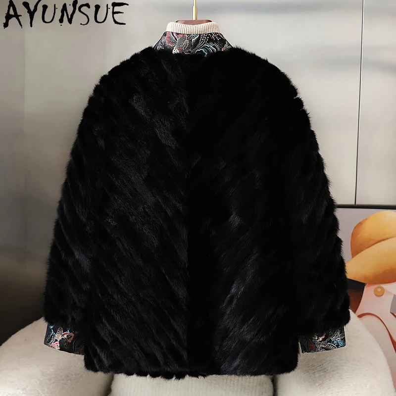 AYUNSUE ミンクファーコート レディース 2025年新作 ブラックファーコート 冬用コート レディース 中国風 Vネック レディース服 Шуба Женская