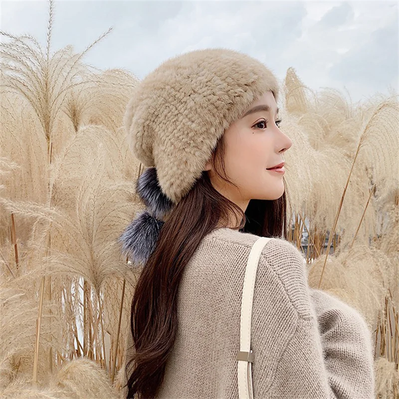 New Winter Luxury Fur Hat Ladies Sweet Style Mink Fur Knitted Hat Fox Fur Ball Embellished Plush Fashion Fur Hat