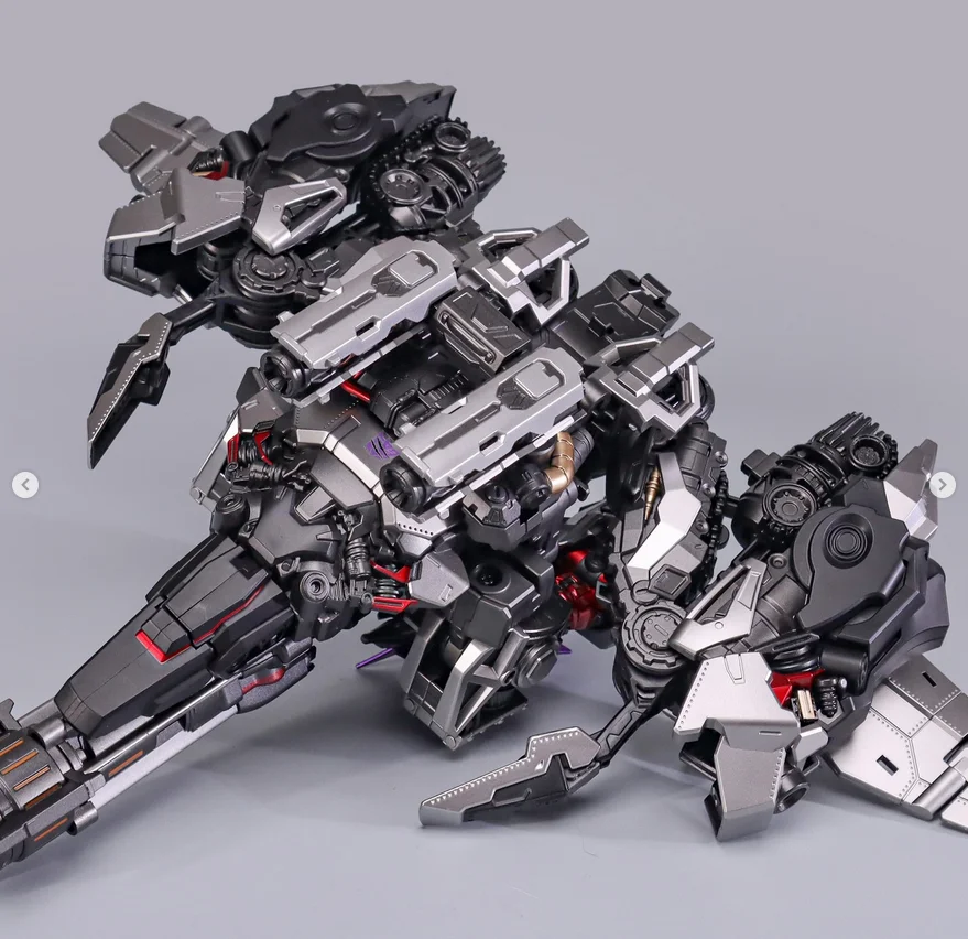 Transformation Transcraft TC-01 TC01 Megatank อะนิเมะ Action Figures SKO SS109 ตัวเลขการกระทําหุ่นยนต์รูปปั้นตุ๊กตาของเล่นของขวัญ