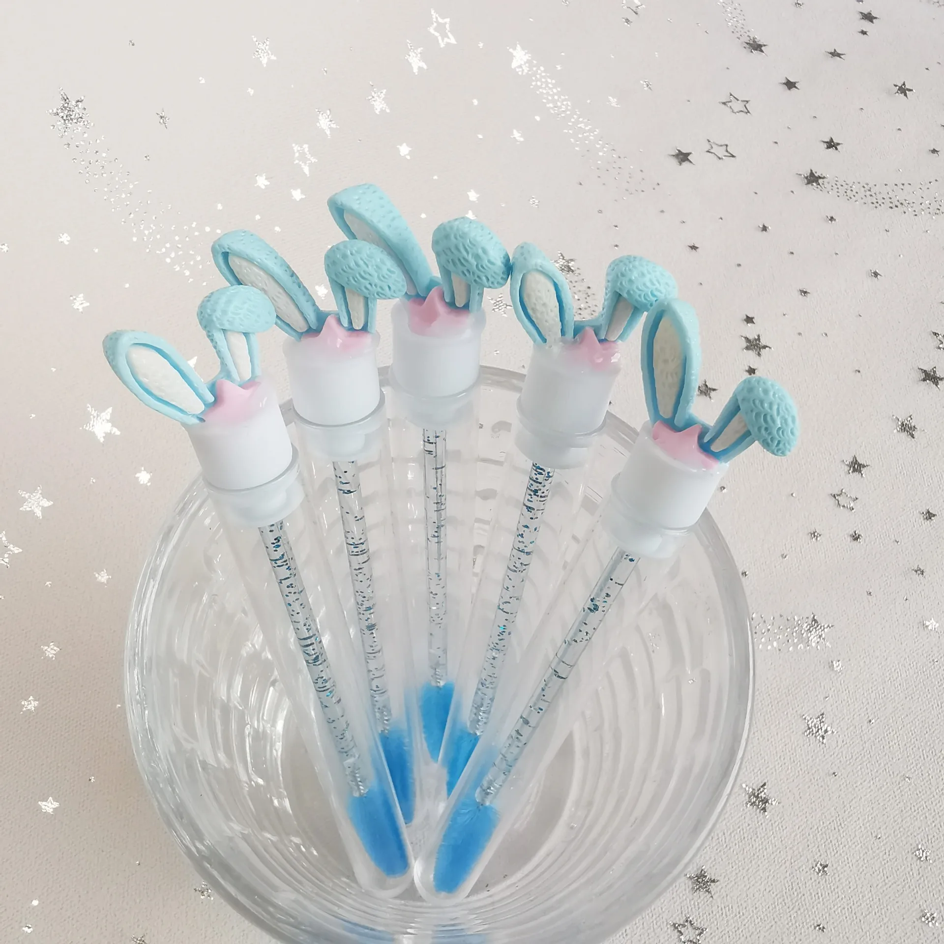 Cute Rabbit Ears Eyelash Brush Tube Eyebrow Brush Applicator For Eyelash Extension Dust-Proof Lash Mascara Wand Brush Tube