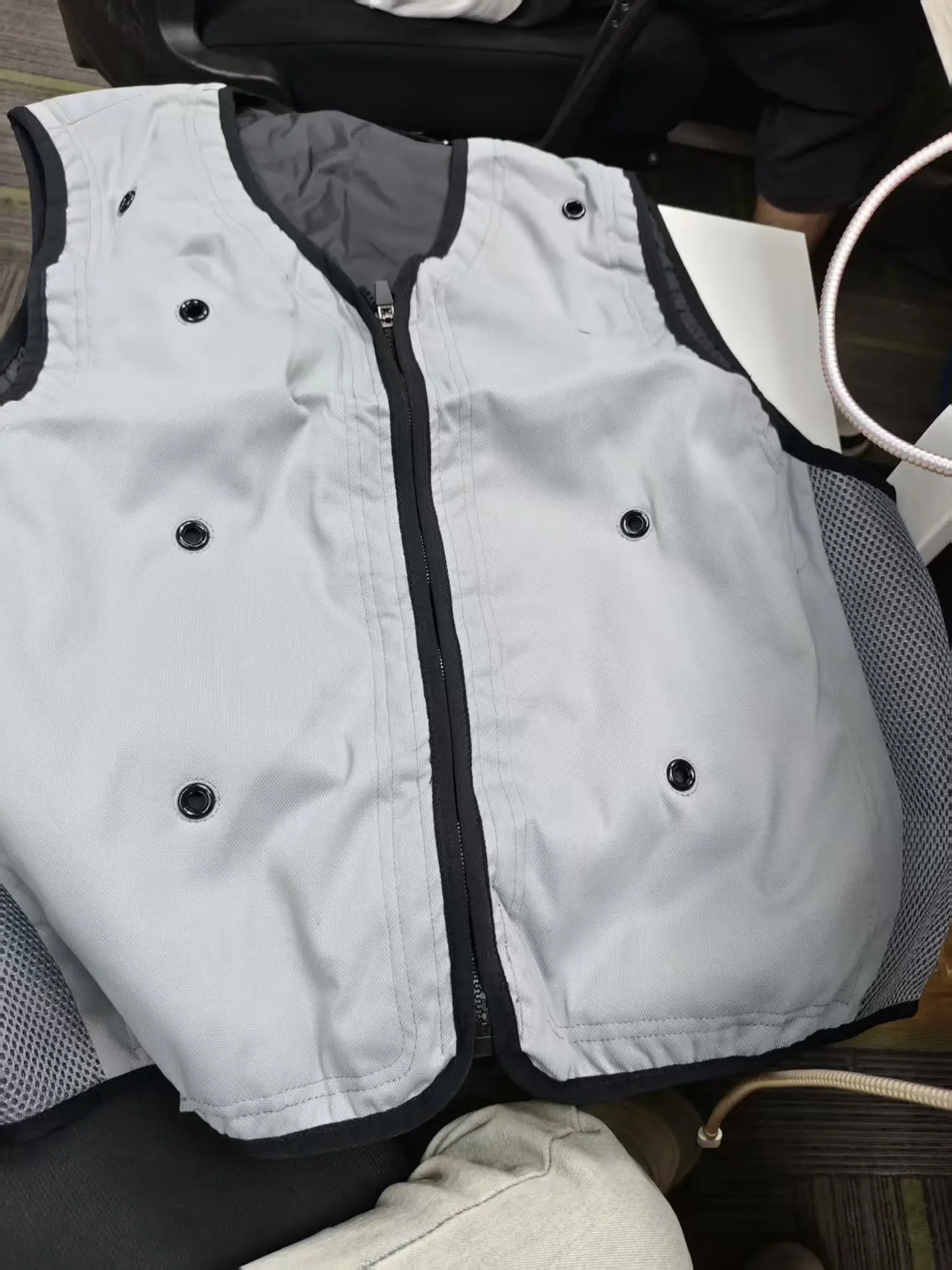 

Outdoor Construction Site Workers Sunscreen Vest Water-Cooled Cooling Clothes New Air Conditioning Vest for Heat Protection