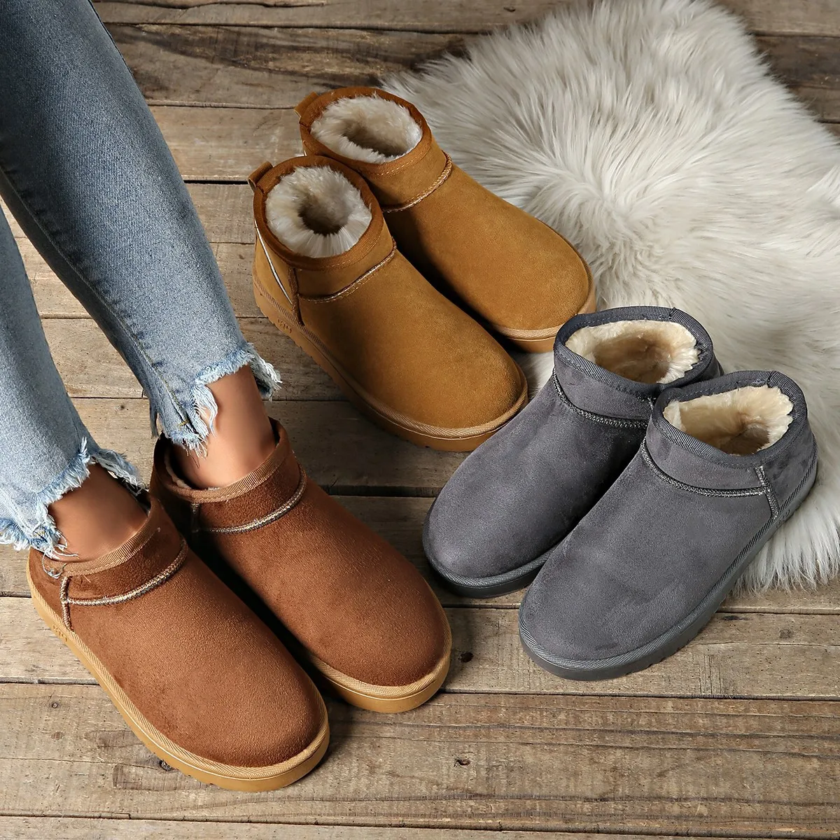 

Women's Winter Snow Boots Fleece Lined Warm Short Boot Fur Leather Integrated Thick Bottom Cotton Shoes Waterproof Rubber Sole