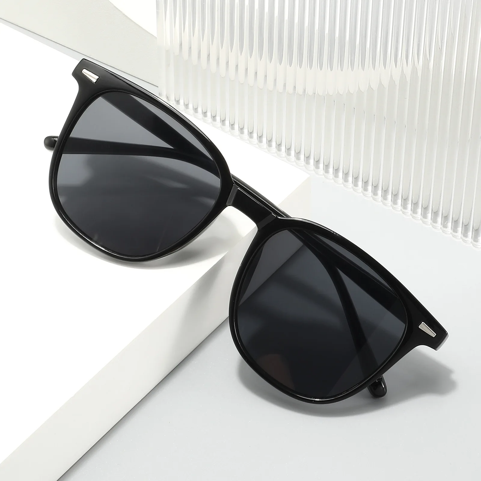 New Vintage Square Sunglasses Women Men Brand Rectangle Sun Glasses Female Oval Eyewear Sunglasses for Male Female Eyeglasses gallery 4