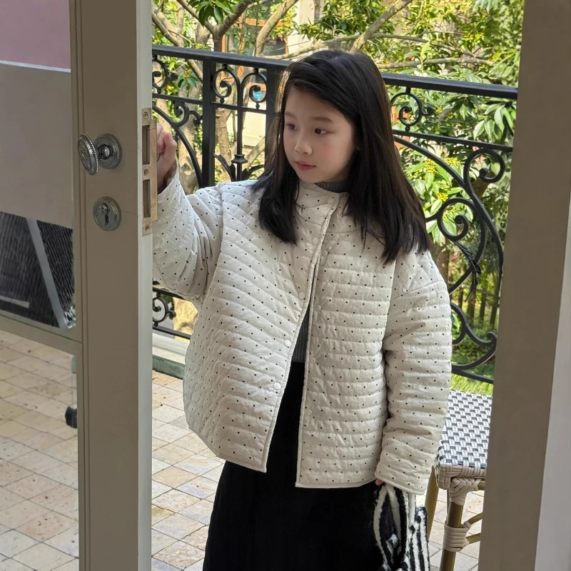 

2025 Autumn and Winter Girls' Polka Dot Cute Loose Hooded Thick Short Bread Jacket