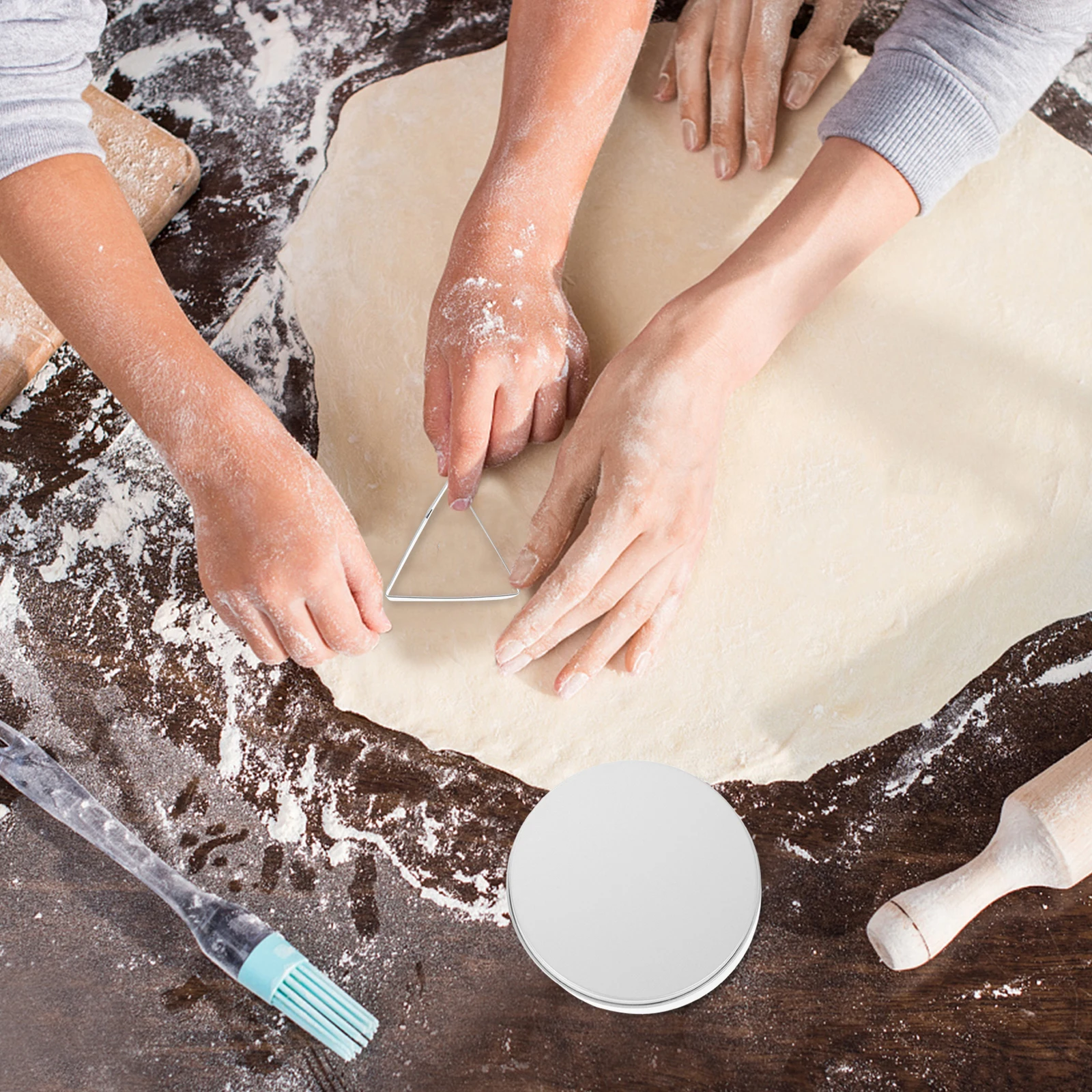 

1 Set Stainless Steel Biscuits Cutters Hollow Diy Cookie Cutters Small Cake Making Molds For Bakery Multi-Functional Baking Tool