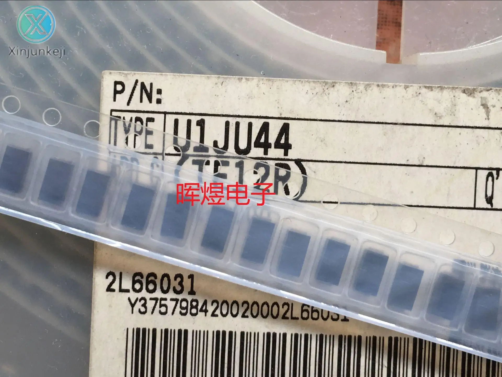 

30pcs orginal new U1JU44 fast recovery diode DO-214AC/SMA silk screen: JU