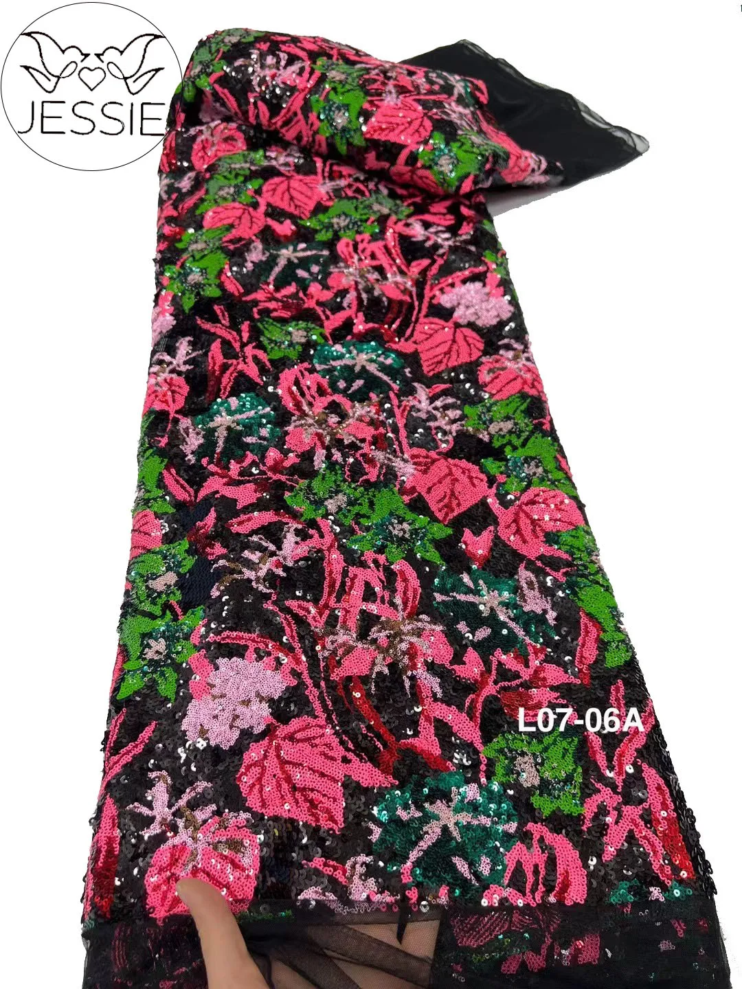 

Unique Charm High-end Elegant New Fashion Design Fabric Handmade Luxury Heavy Net Lace Sequins For Making Women Wedding Dresses