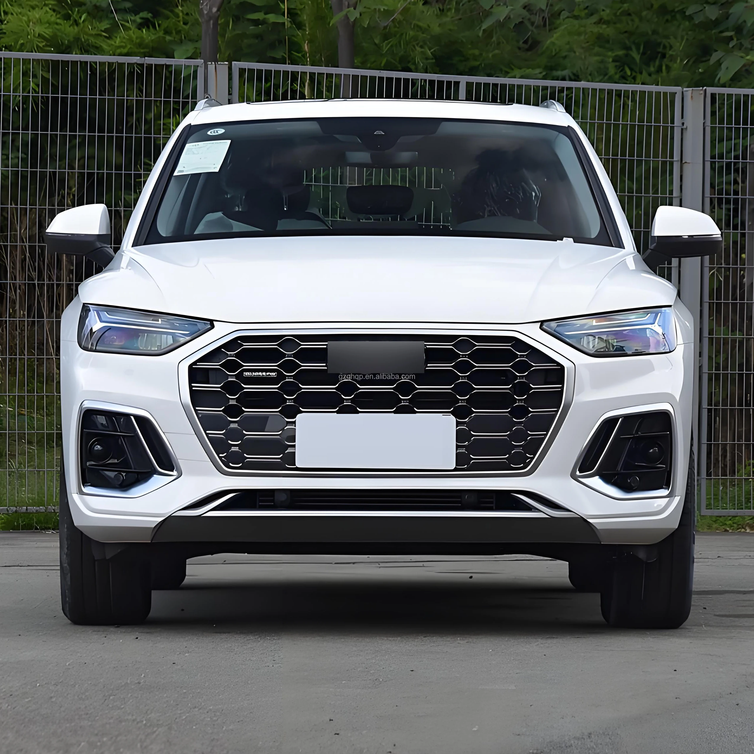 Original Car Front Bumper Equipped with Grille Cooling System Front Nose Kit for Q5L Bumper 2020-2025
