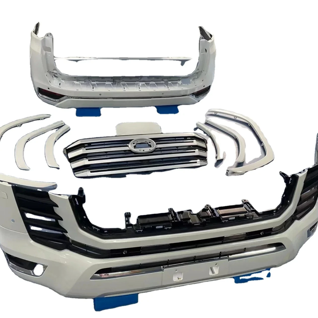 For Toyota LAND CRUISER LC300 Car Body kit Front and rear bumper surrounded front lip Radiator Grill Wheel Eyebrow