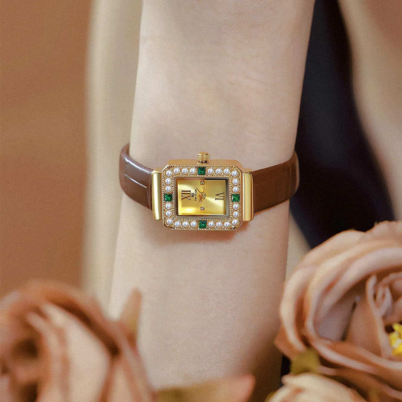 Original BS Women Watches Luxury Stainless Steel Gold Vintage Watch Women Fashion Square Quartz Wristwatches Ladies Gifts