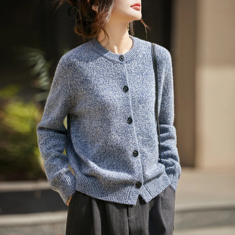 Массивный женский кардиган из 100% чистой шерсти |   Толстый зимний трикотаж с эффектом меланж и круглым вырезом