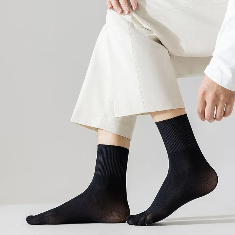 4 Pairs Men Thin Five Finger Socks Silk Breathable Simple Solid Cool Ttranslucent Elastic Sweat-Absorbing Toe Short Socks Summer view 3