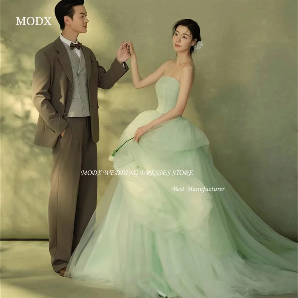 MODX Fairy Light Green Tulle Wedding Dresses Korea Photoshoot Strapless Tiered Garden Bridal Gowns Corset Back Evening Party