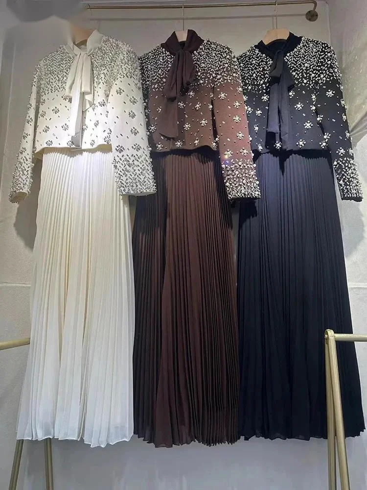 Fashion Spring Autumn White 2 Piece Set Women O-Neck Long Sleeves Diamonds Frenulum Coat Pleated Skirt Suit X7E2