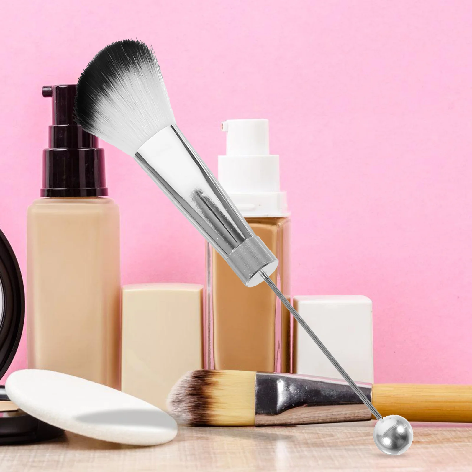 

1Set Cosmetics Brush Kit Lightweight Portable for Women Daily Use Blending Brush Supple Application Makeup Supplies