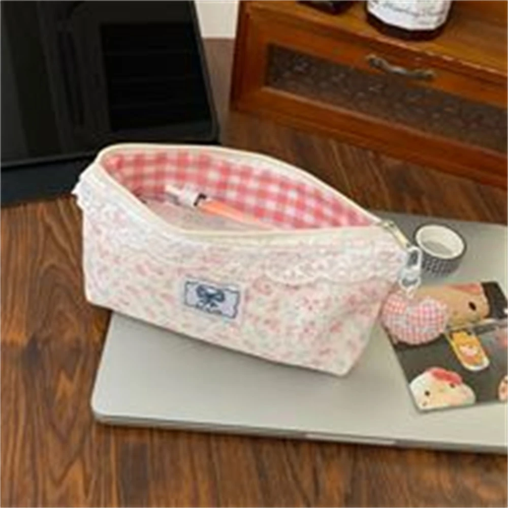 

Cute Lace Floral Pencil Case Large Capacity Girls Student Portable Stationery Box School Supplies Organizer