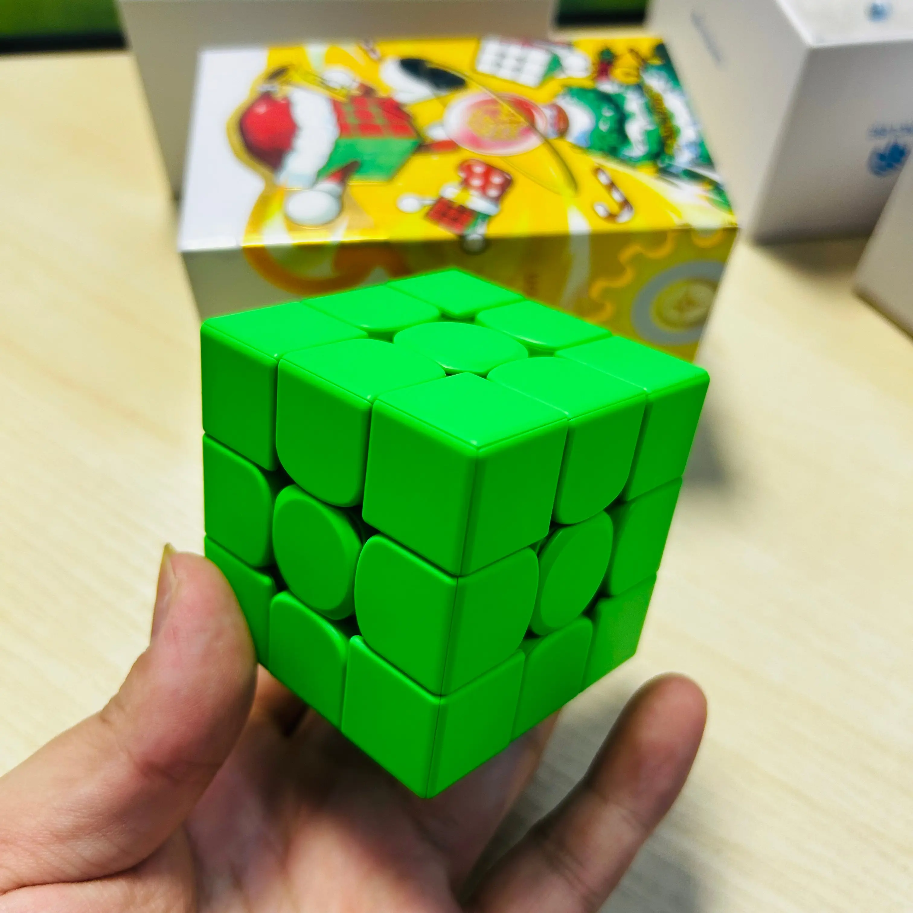 DIY GAN 356ME 2025 Edycja Świąteczna Zielona Kostka Magiczna 3x3 Magnetyczna Bez Naklejek Profesjonalna Zabawka dla Dzieci na Prezent