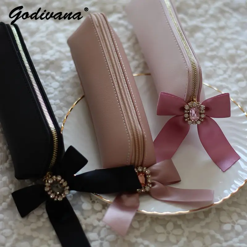 

Handmade Japanese Maison Pearl Rhinestone Gem Bow Delicate Girl Heart Pencil Case Eyebrow Pencil Eye Shadow Storage Bag