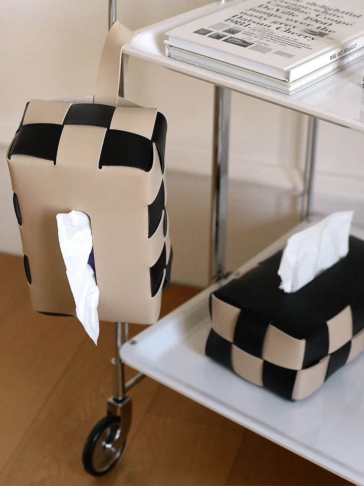 

Light luxury leather leather tissue box storage car tissue pumping retro checkerboard black and white weaving thick