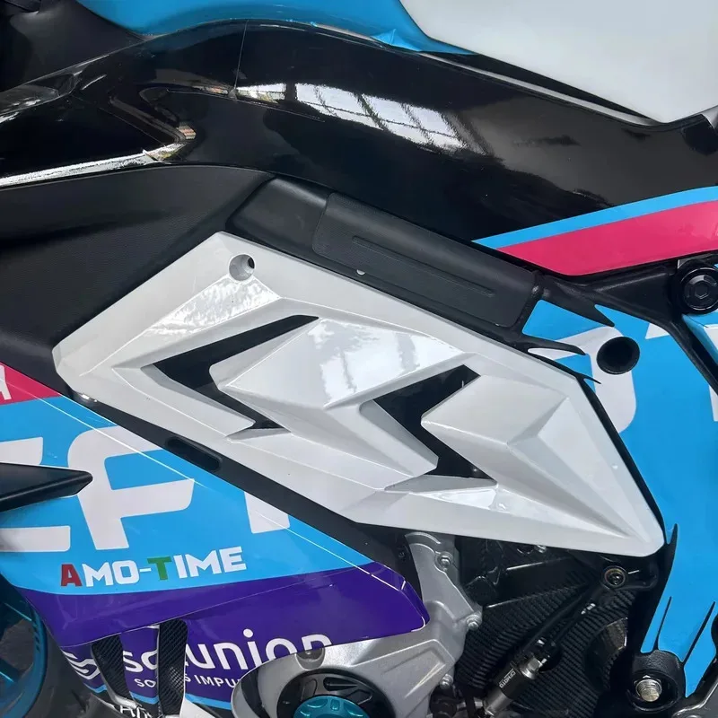 

For CFMOTO 675SR-R Modified Fairing, Engine Cover, Shark Fin Cover, Left and Right Motorcycle Decorative Accessories