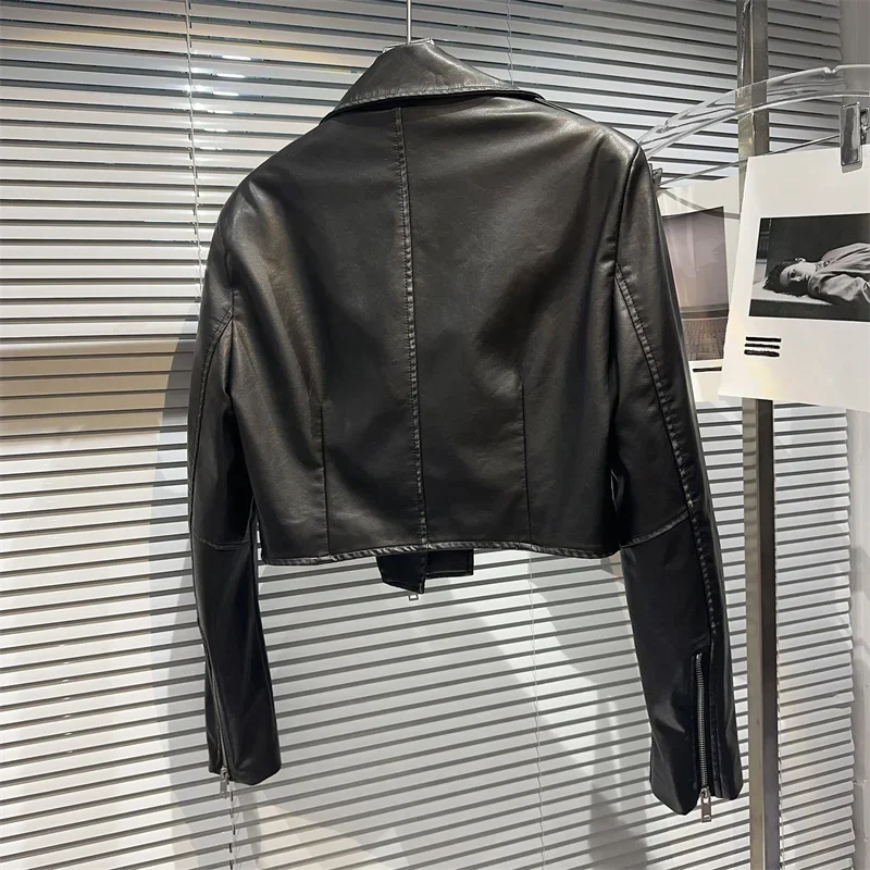 Primavera novas mulheres vintage fino curto jaqueta de couro falso preto marrom escuro lapela manga longa motocicleta motociclista jaqueta streetwear