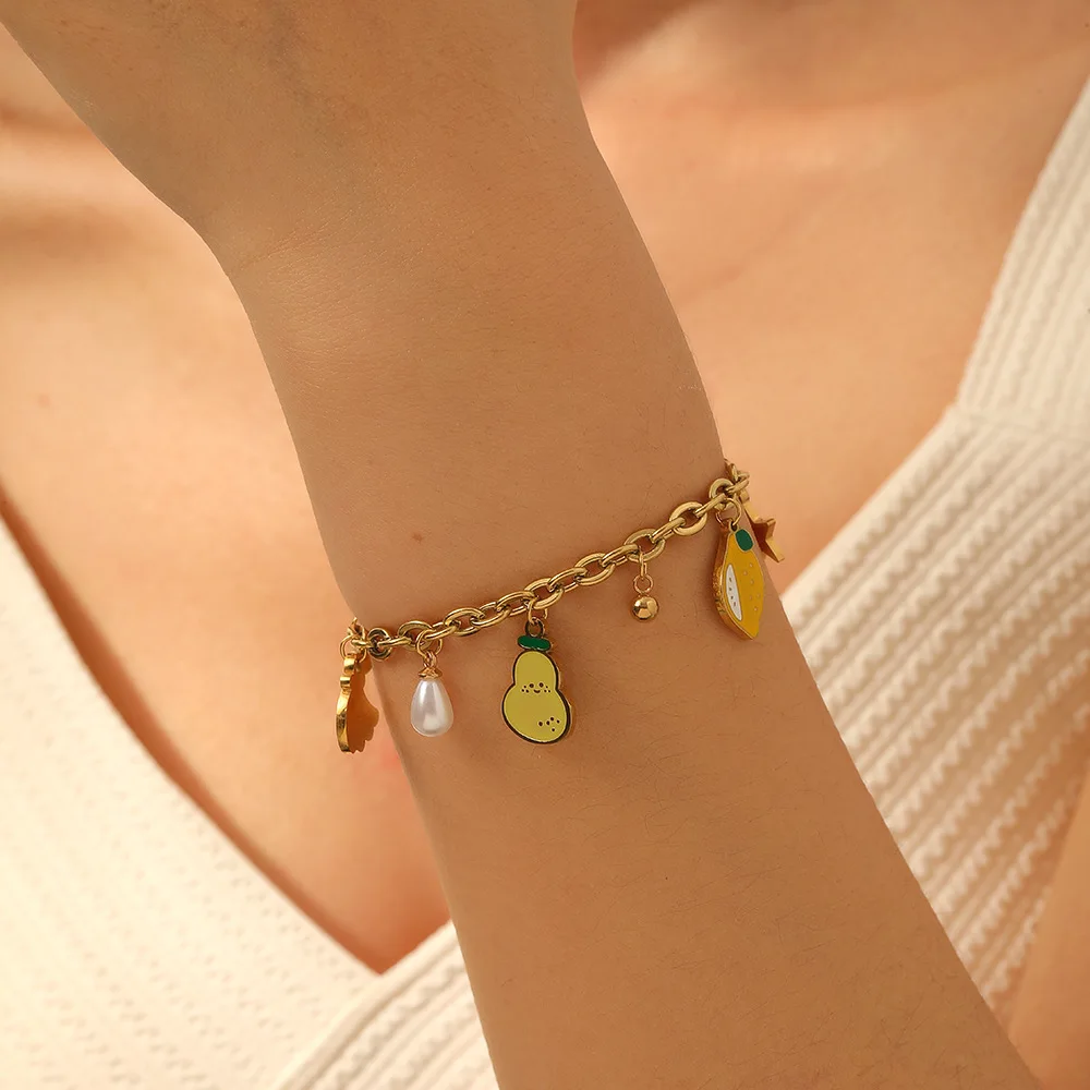 

Stainless steel versatile fruit-themed sweet lemon banana star bracelet, new spring 2026 style for women.