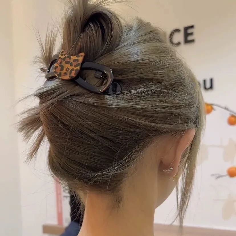Neue Twist Haarspange Kunststoff Acryl Perle Imitation Perle Haarnadel Twisted Design Frauen Haarschmuck – Detail 8