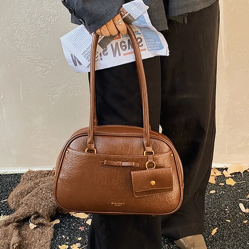 

Женская винтажная сумка подмышки, большая вместительная сумка для боулинга, мягкая сумка из искусственной кожи, сумка на плечо с внутренней молнией и полиэстеровой подкладкой