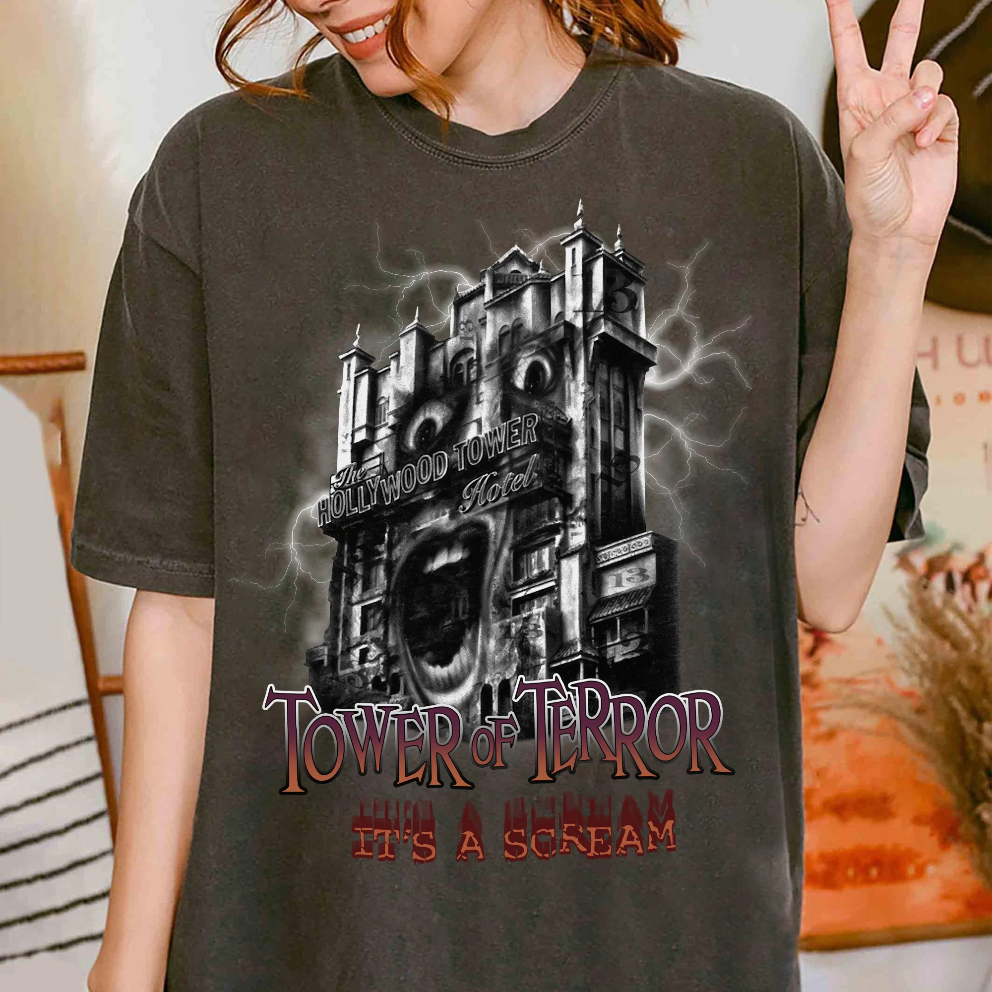 قميص برج ديزني للإرهاب، قميص ركوب ديزني هوليوود تاور فندق توايلايت زون، هوليوود ستوديوز، تي شيرت ديزني للهالوين