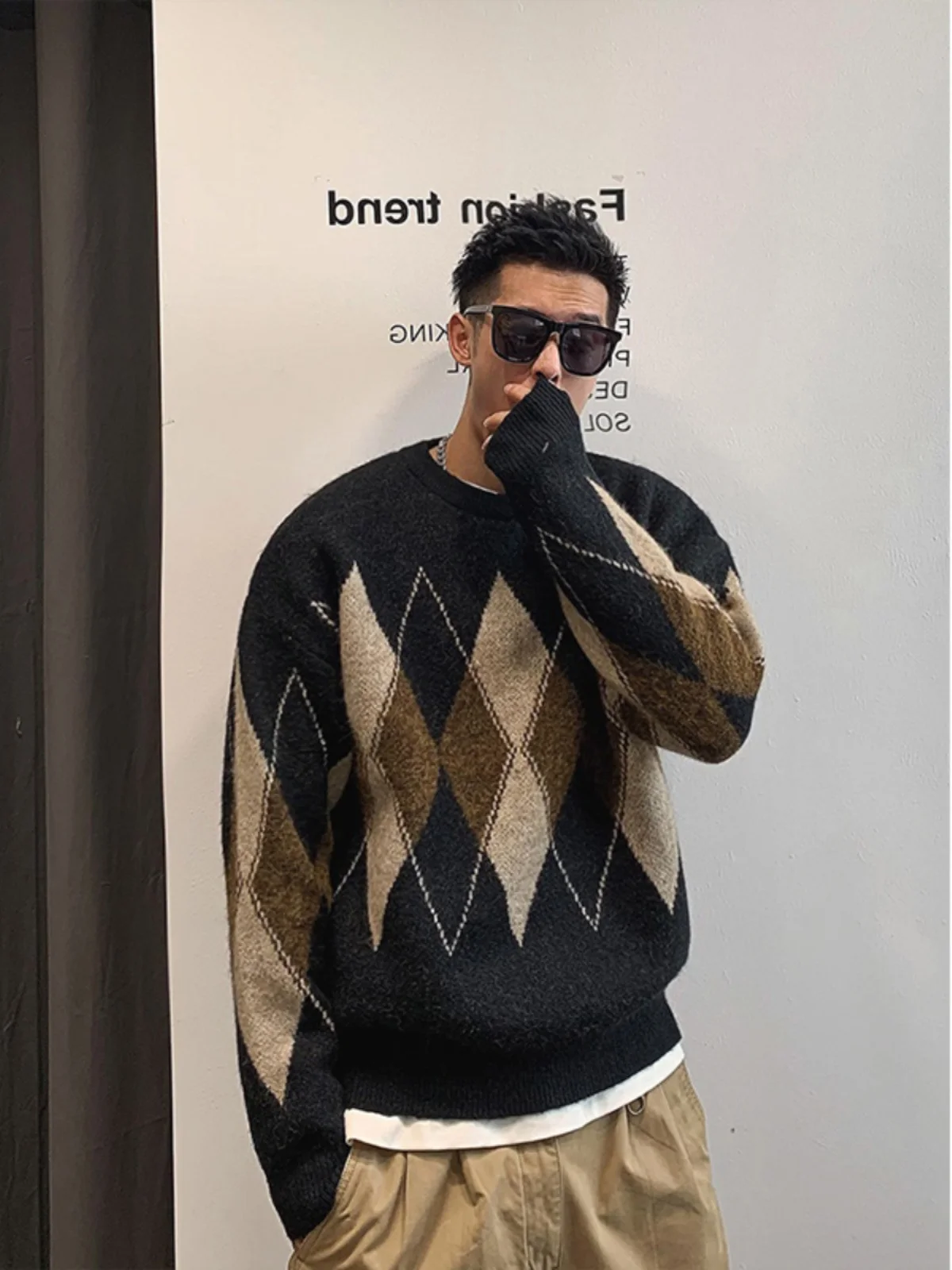 アメリカンカジュアルメンズニットセータールーズラウンドNeニットウェアヴィンテージダイヤモンドパターン若々しいトレンディな春秋の摩耗