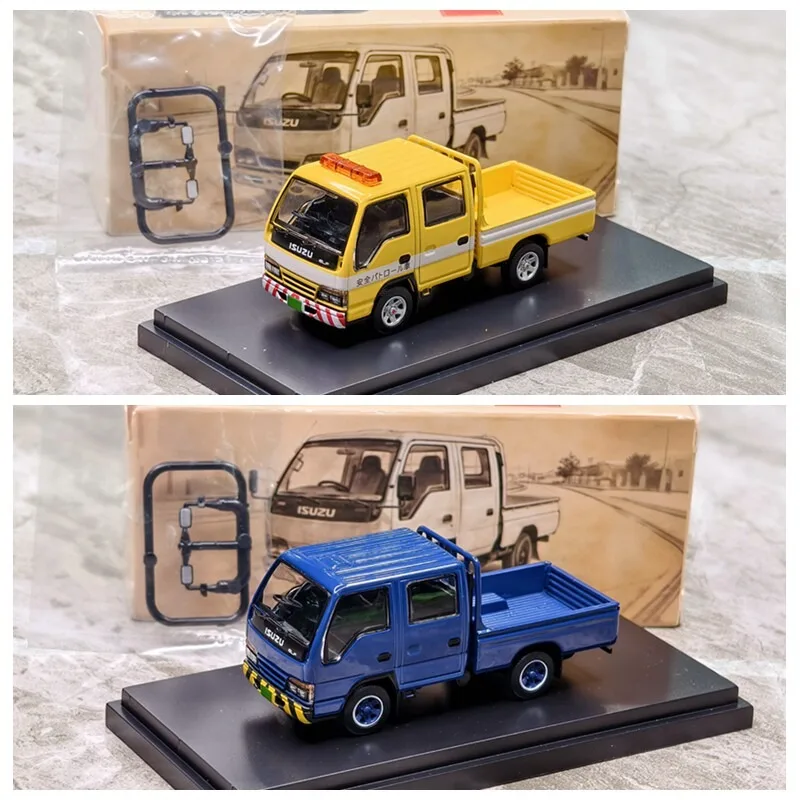 

Diecast Model 1 1:64 Scale Isuzu ISUZU Double Row Box Small Truck Safety Construction Vehicle Alloy Car Model