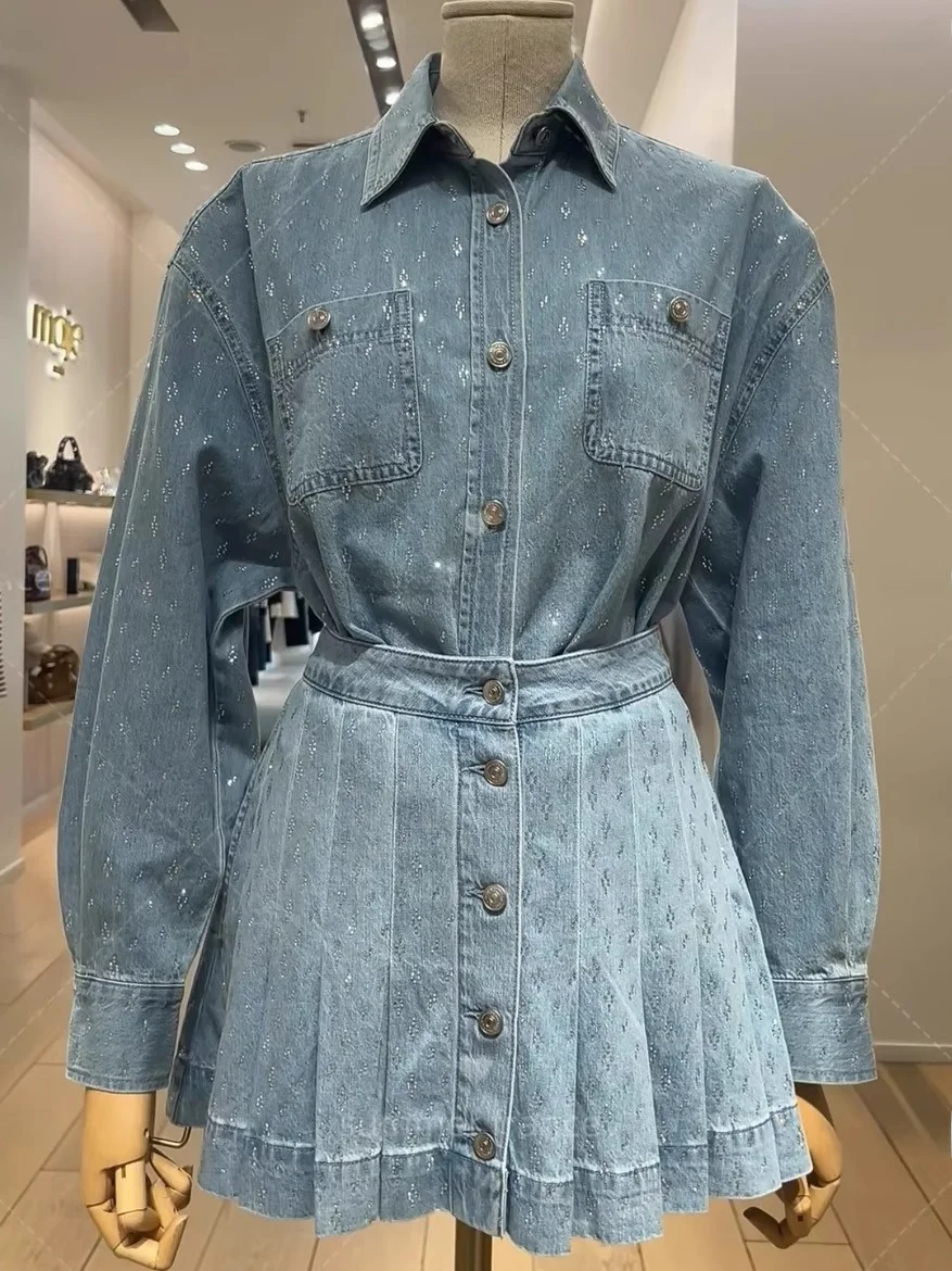 طقم بناتي كاجوال بأكمام طويلة من M Home لبداية الخريف، قميص دينيم أزرق مغسول بأكمام طويلة مزين بالماس وفضفاض #4
