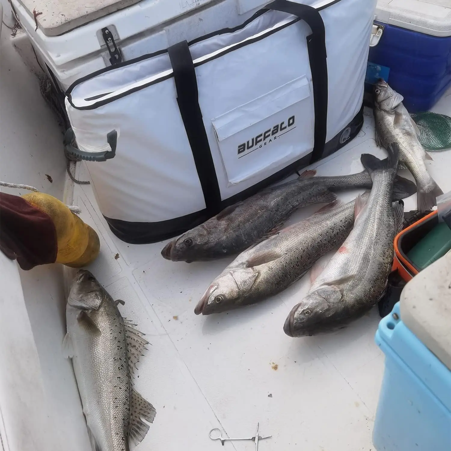 

Buffalo gear insulated fish cooler bag 40 * 18 inch waterproof zipper fishing cold preservation portable custom fish cooler bag