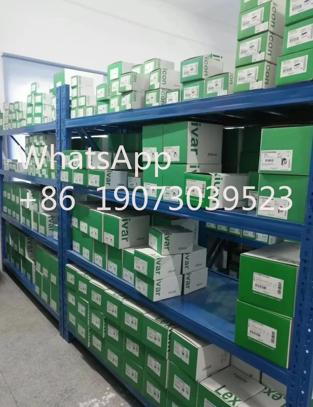 Asli baru untuk Schneider PLC Module TM171OD14R