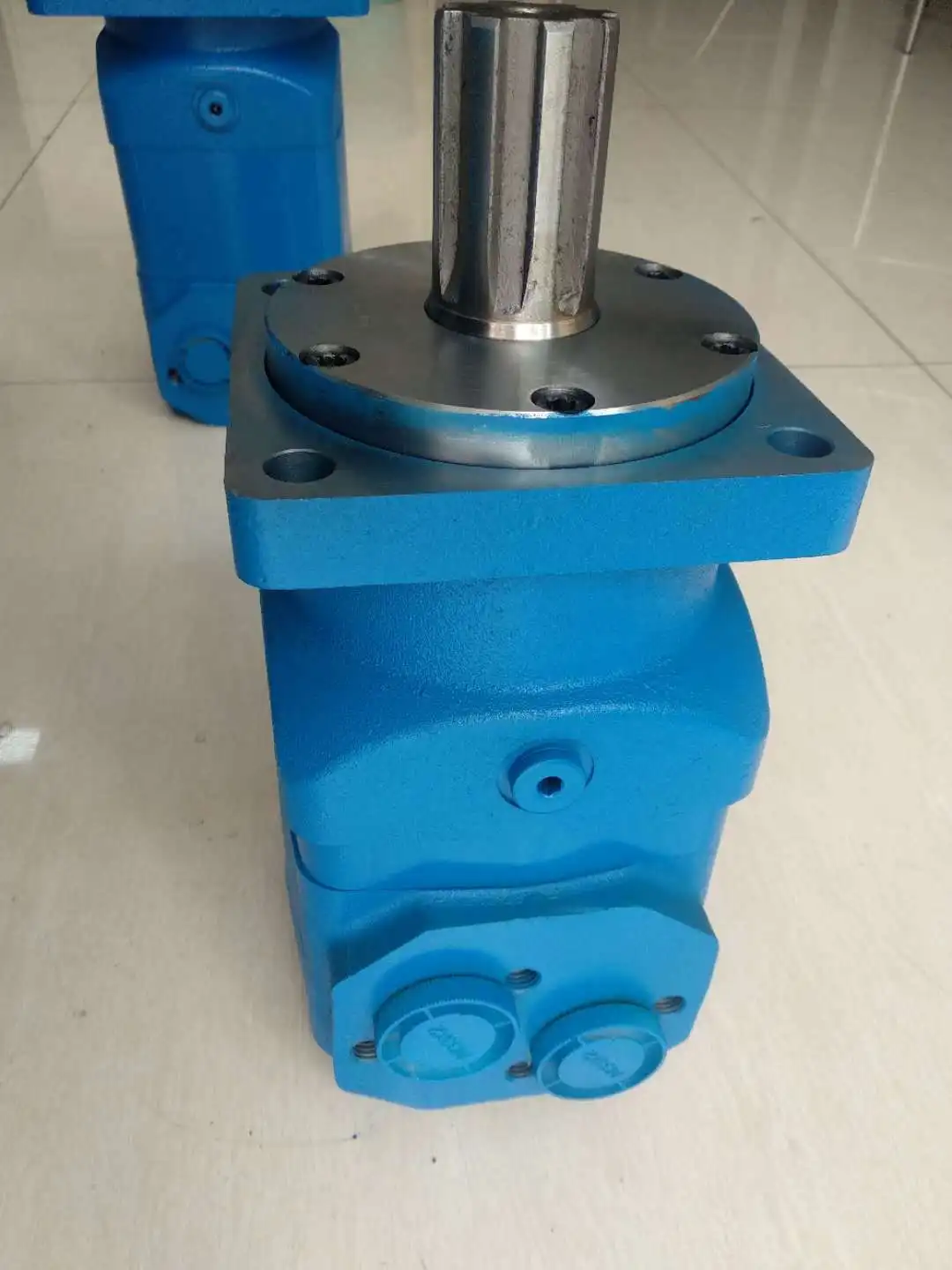 The manufacturer specializes in producing high-quality cycloidal motor BM6/OMT/BMT/6K low-speed hydraulic motor.