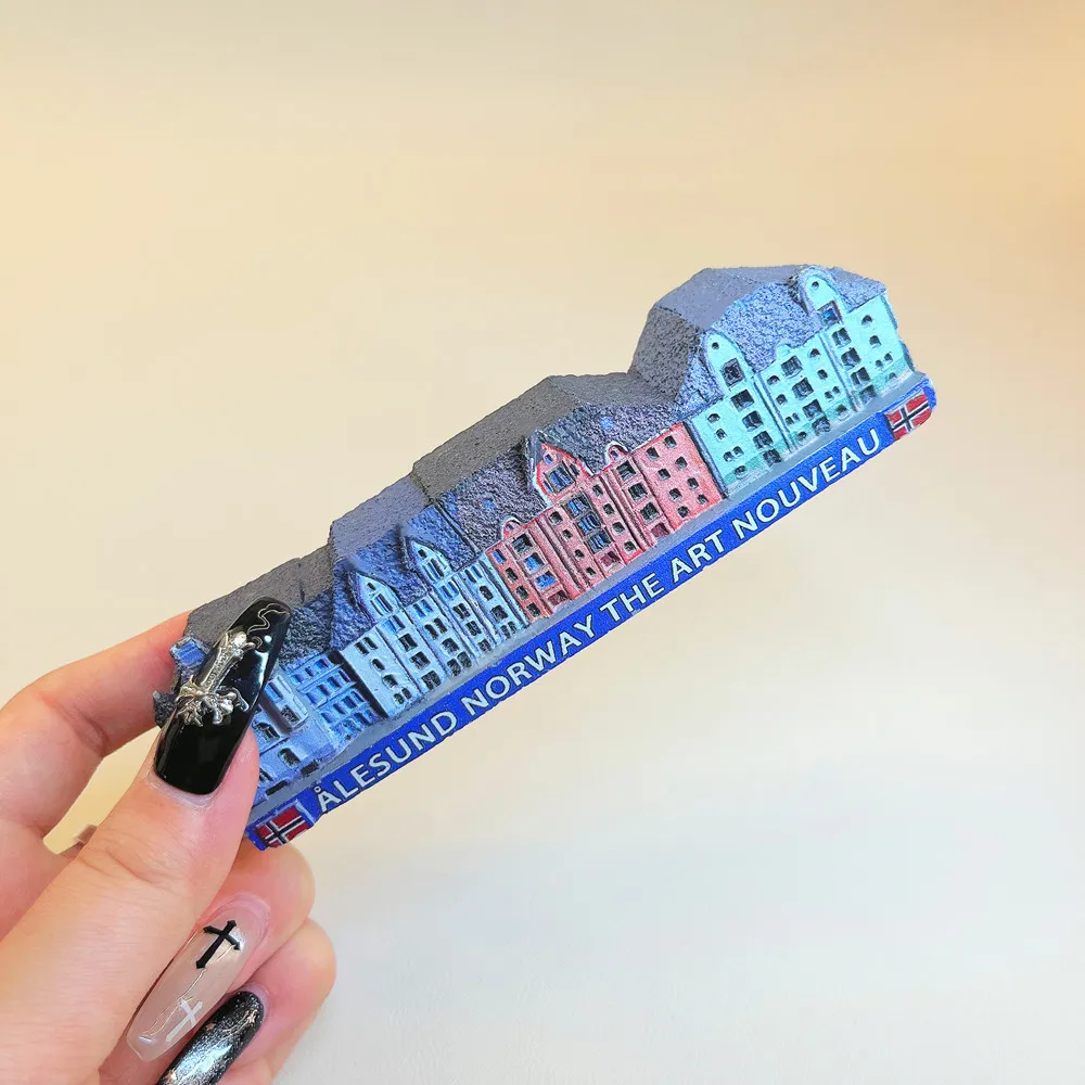 Resin Europe Landmark Building Figurines, City Souvenir Ornaments