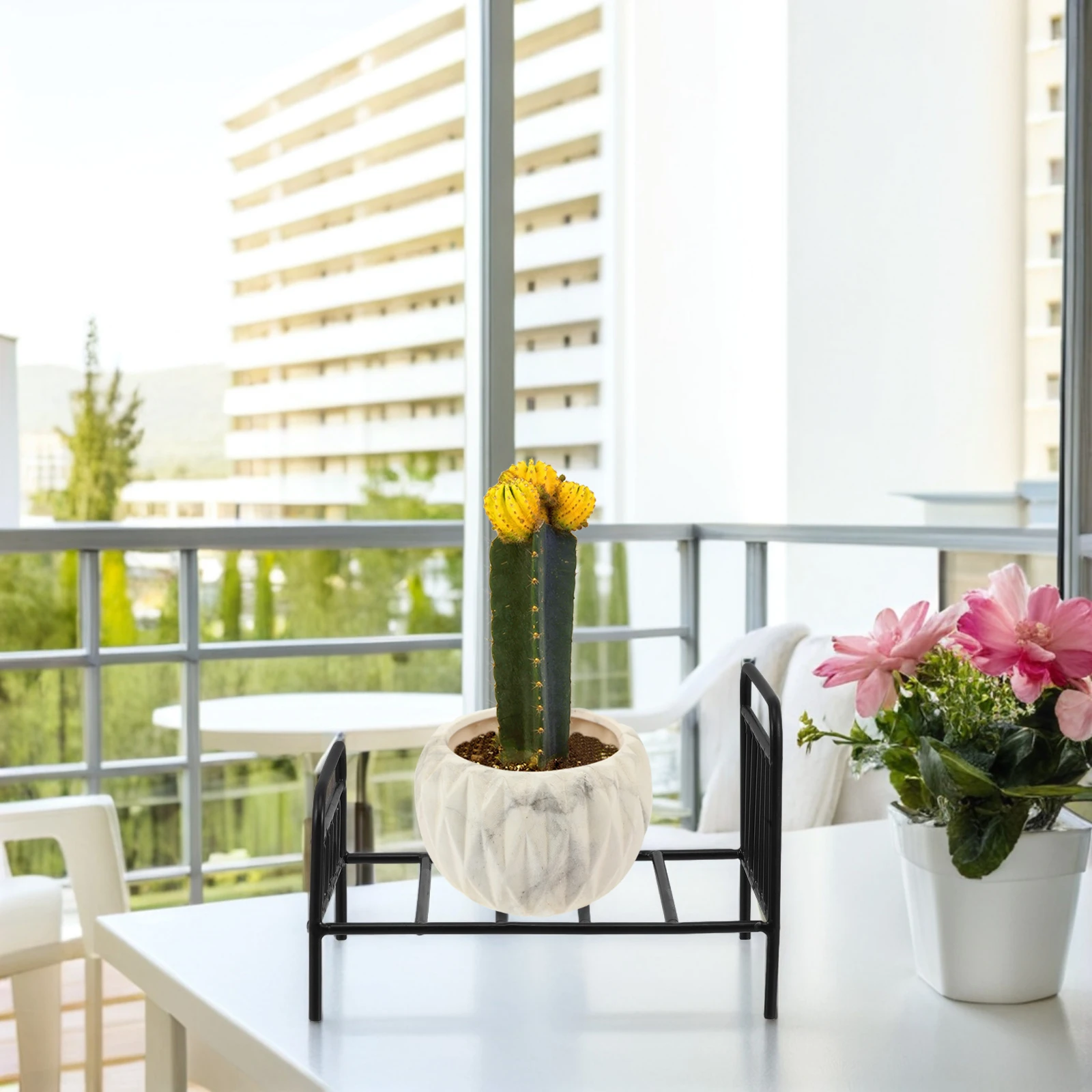 

1pcs Small Bed Flower Pot Stand Decorative Metal Artificial Toy Furniture Plant Potting Dollhouse Iron Miniature Bedroom Set